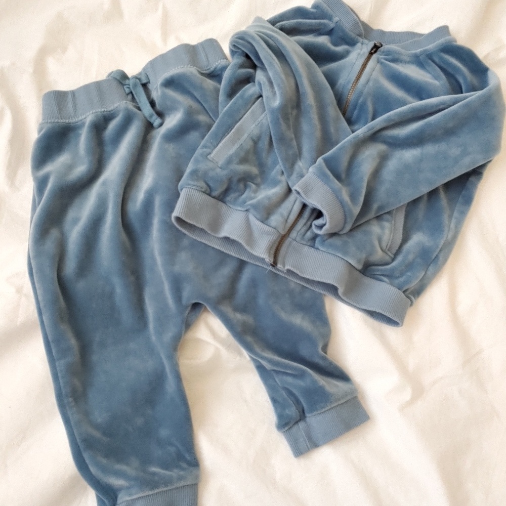 Baby jogger outfit